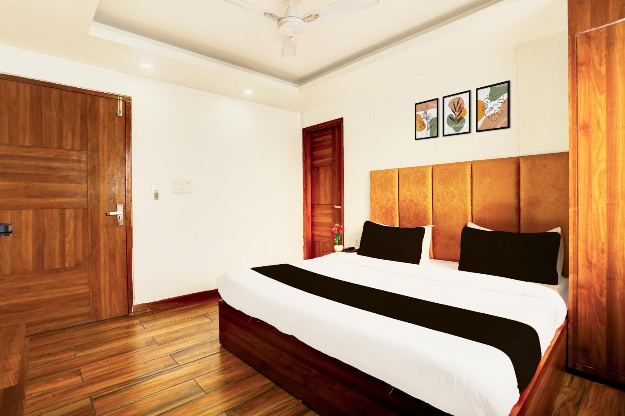 Hotel Super Collection O Amritsar Near Bus Stand Exterior foto